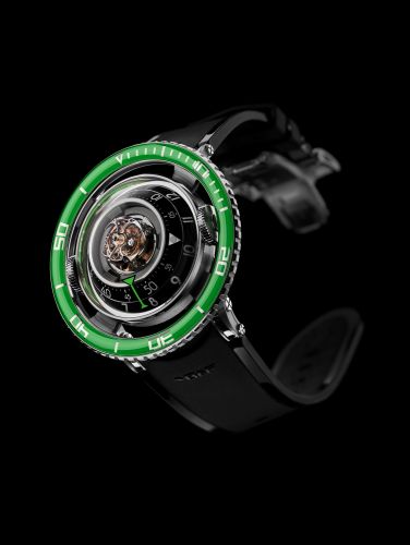 MB&F Horological Machine N°7 Aquapod Titanium Green
