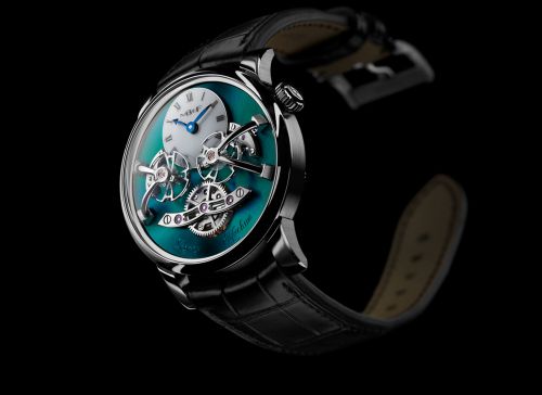 MB&F Legacy Machine N°2 LM2 Titanium