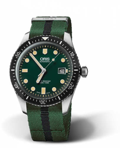 Oris Divers Sixty-Five 42 Stainless Steel Green NATO