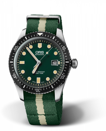 Oris Divers Sixty-Five 42 Stainless Steel Green NATO