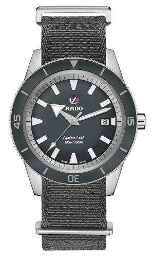 Rado HyperChrome Captain Cook 42 Stainless Steel Grey Revolution