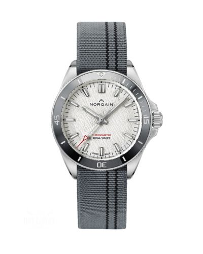Norqain Adventure Neverest Glacier 40 Stainless Steel Silver Grey Flex