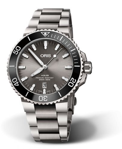 Oris Aquis Date 43.5 Titanium Grey Bracelet