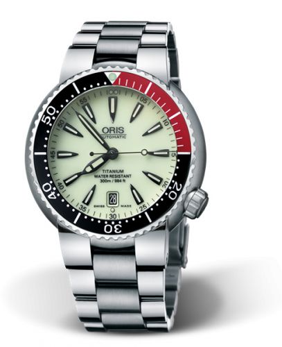 Oris Divers Date Titanium Lume Bracelet