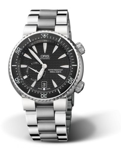 Oris Divers Titan C Small Second - Date 44 Stainless Steel Black Bracelet