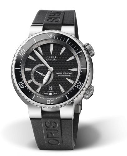 Oris Divers Titan C Small Second - Date 47 Stainless Steel Black Rubber