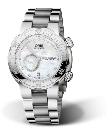 Oris Divers Titan Small Second - Date 44 Stainless Steel MOP Bracelet