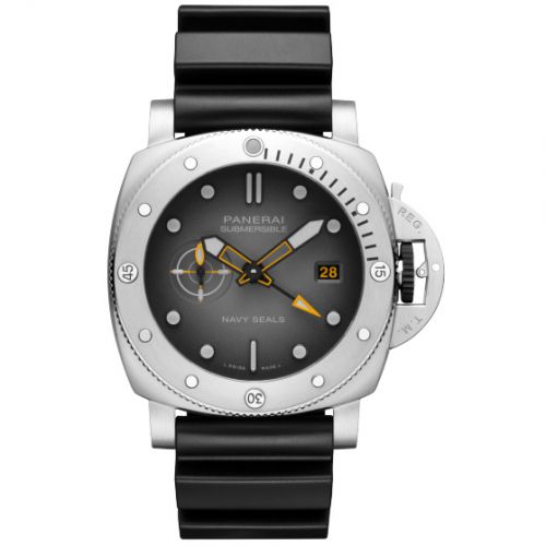 Panerai Luminor Submersible GMT Navy SEALs