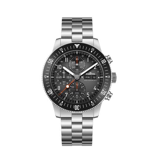 Fortis Novonaut N-42 Legacy Edition Block Bracelet