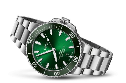 Oris Aquis Date 43.5 Stainless Steel Green Bracelet