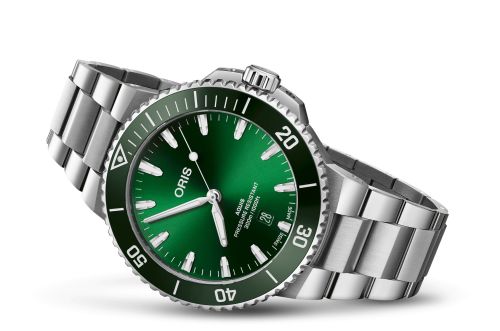 Oris Aquis Date 43.5 Stainless Steel Green Bracelet