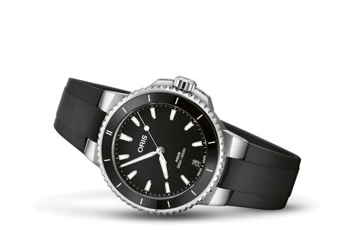 Oris Aquis Date 36.5 Stainless Steel Black Rubber