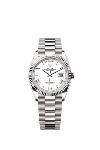 Rolex Day-Date 36 White Gold - Fluted White - Roman President