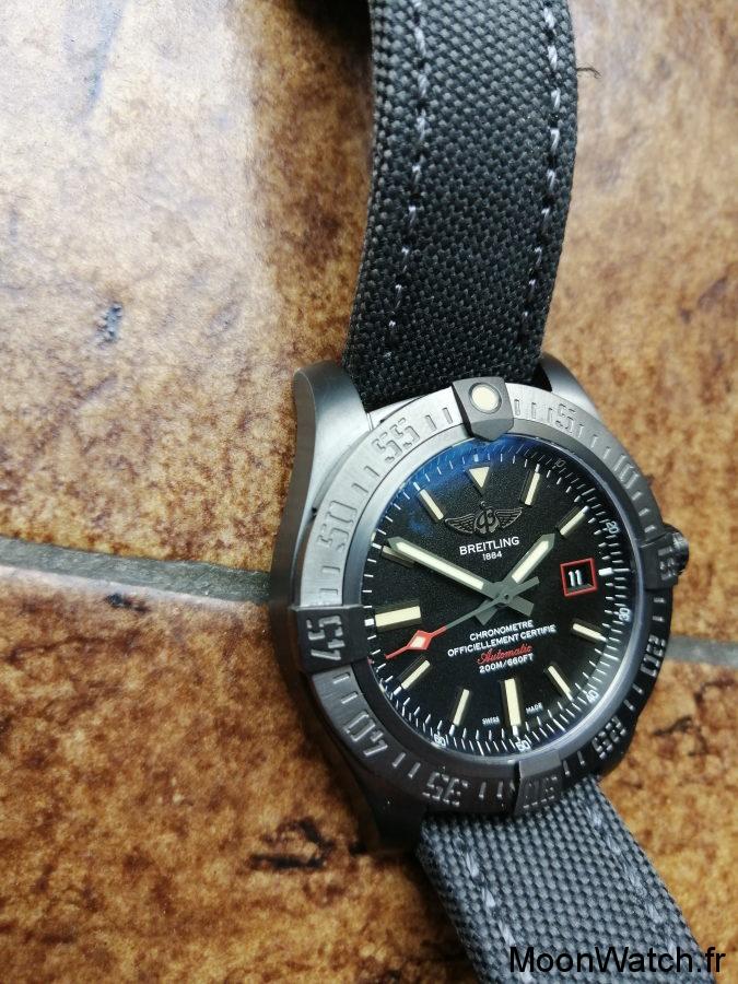 breitling avenger blackbird cadran