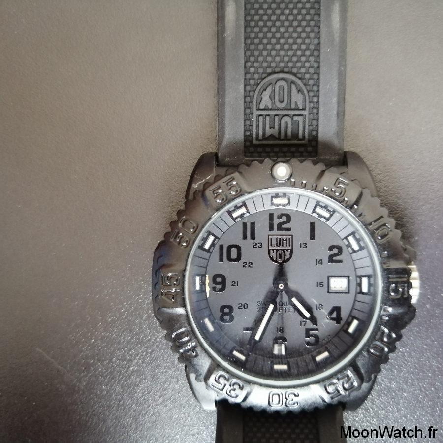 dial luminox blackout 3051