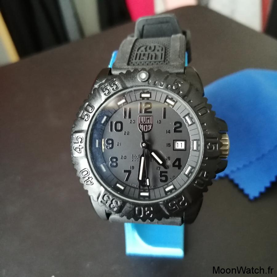 luminox navy seal