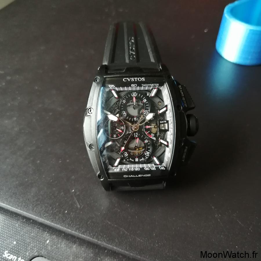 montre tonneau cvstos