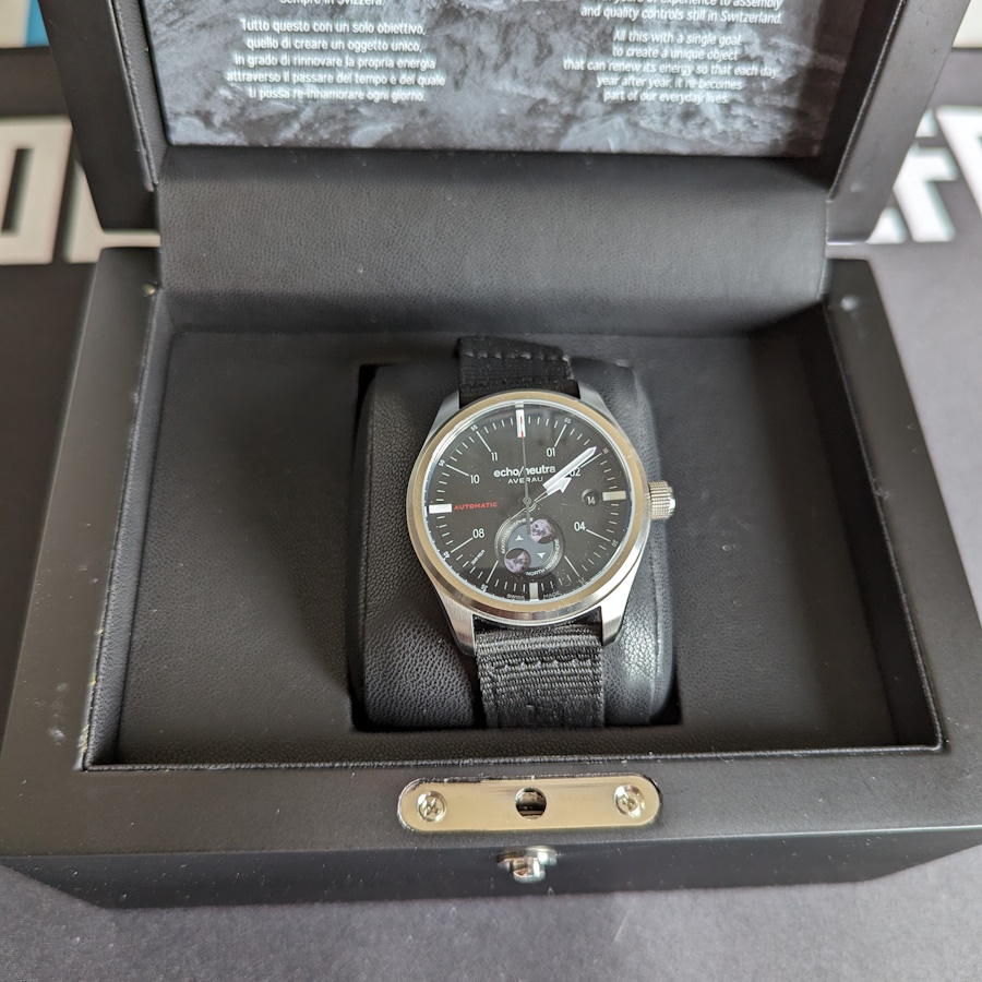 packaging echo neutra moonphase