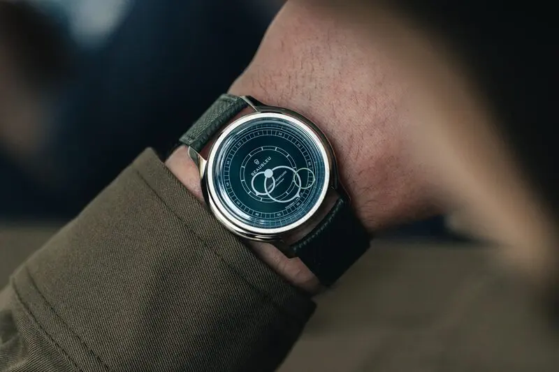 Mouvement De Montre France Ebauche Calibre 3601 - Pièce D’horlogerie Vintage Pour Réparation