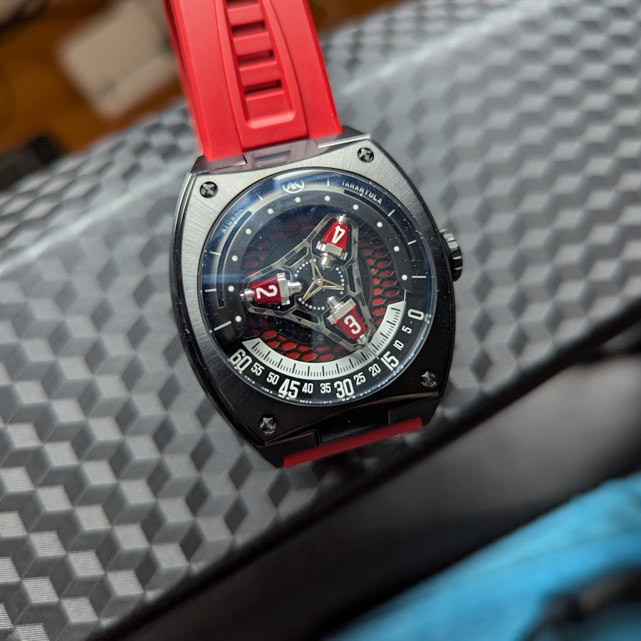 montre atowak tarantula