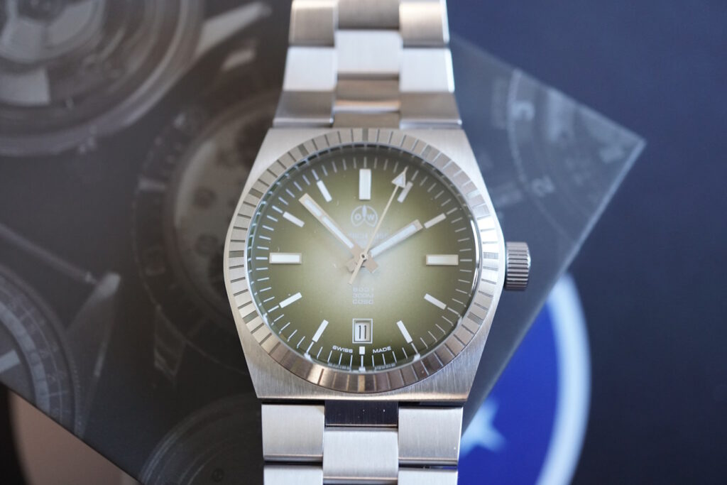 packaging Ollech Wajs 8001 Tundra