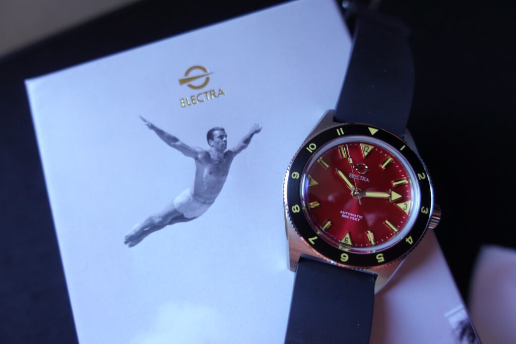 packaging electra dashing red