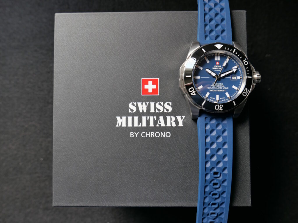 packaging swiss military 1000M