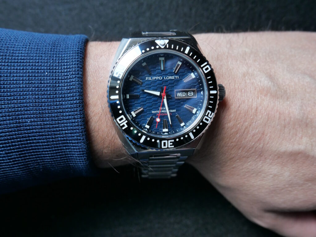 wristshot Filippo Loreti Neptune