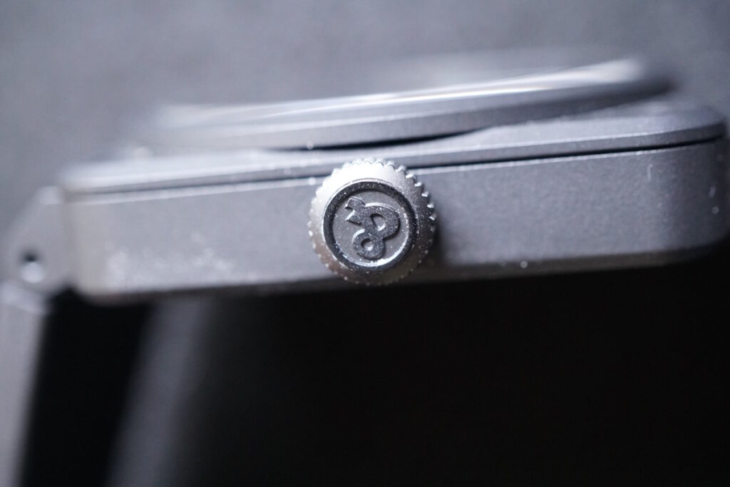 bell ross br03 crown