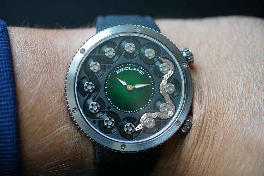 zbioland snake wristshot