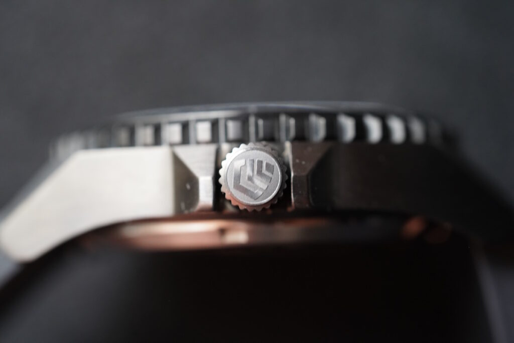 Kore Excursion crown