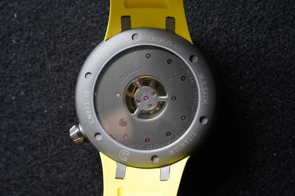 Cronus Art big love donut caseback