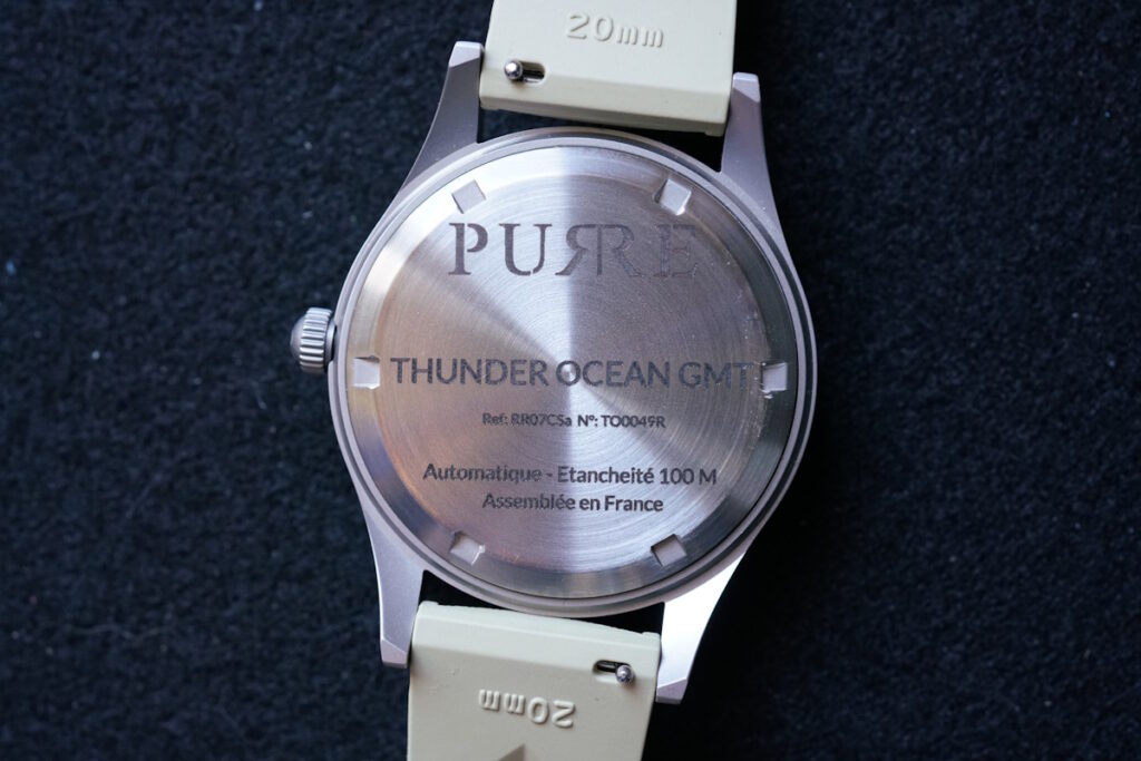 Pure Thunder Ocean Date GMT caseback