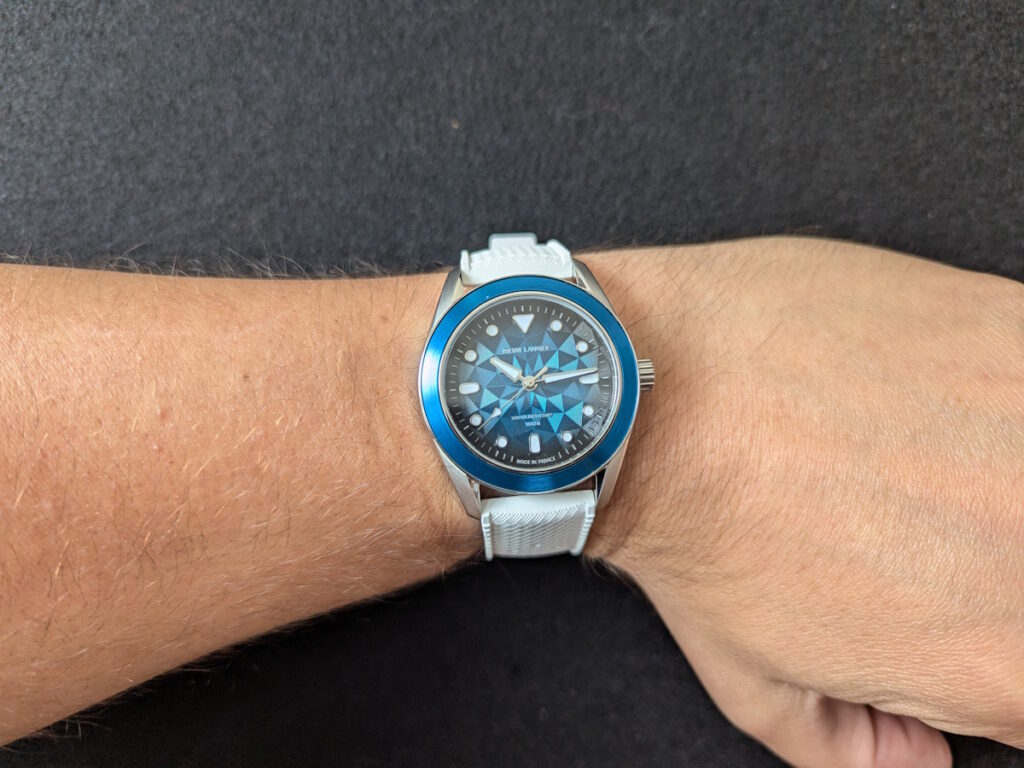 Pierre Lannier Bora wristshot