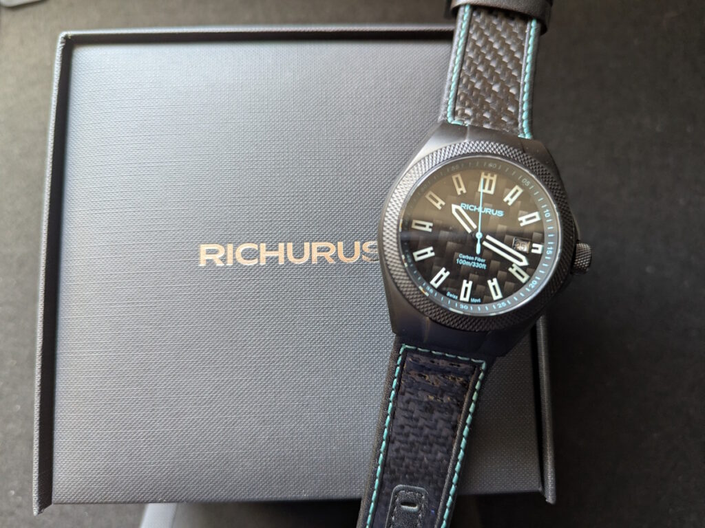 Richurus LumiX packaging