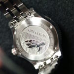 Second Hour Gin Clear 3 caseback