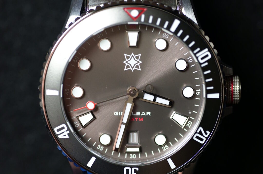 Second Hour Gin Clear 3 dial