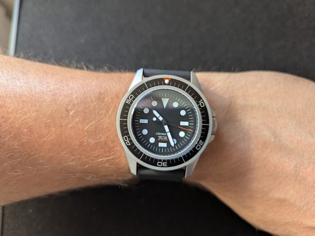 Unimatic Modello Uno UT1-PD wristshot