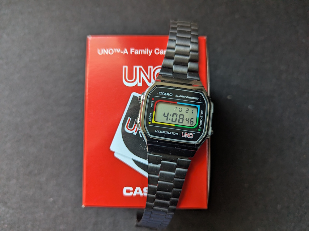 Casio x UNO packaging