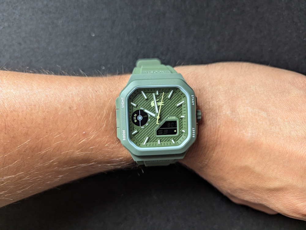 Lacoste LC33 Square wristshot