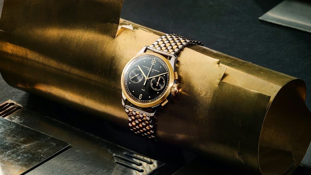 Vue de l’Atelier de Chronométrie AdC16, avec son chronographe inspiré du Valjoux 23