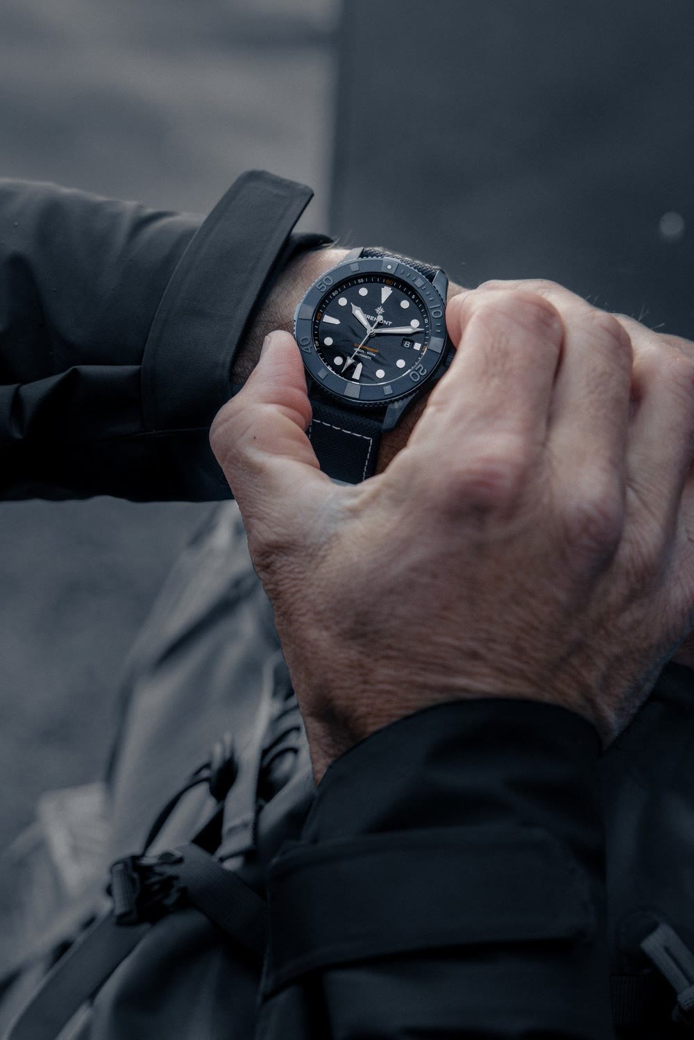 Bremont Supermarine Full Ceramic Deep Blue : détail du boîtier