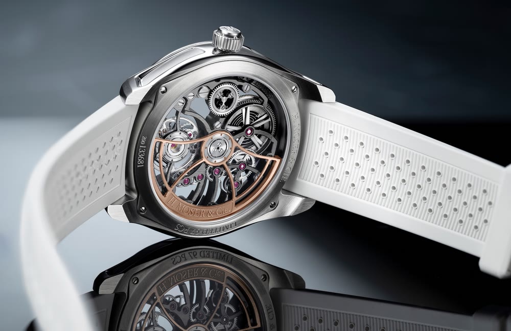 Le fond de la H. Moser & Cie. Pioneer révèle le calibre squelette et la construction du tourbillon