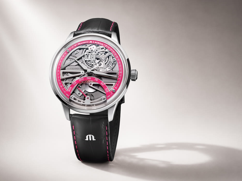 Le cadran de la Maurice Lacroix 1975 Master Grand Date Retrograde met en avant sa grande date et ses détails roses.