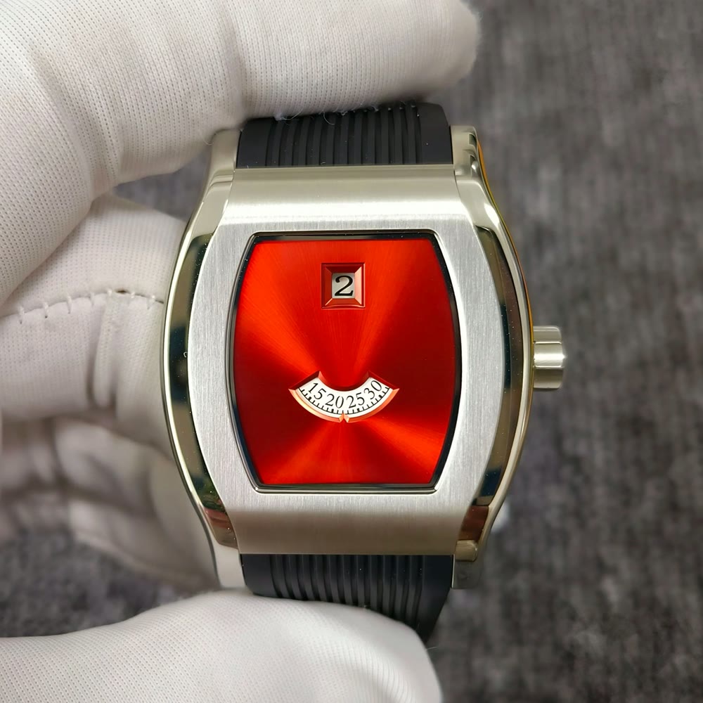 Montre Specht&Söhne tonneau avec cadran rouge et affichage jump hour